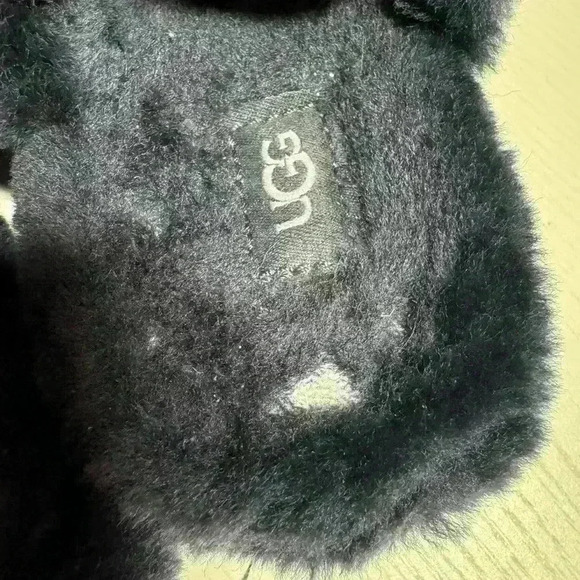 UGG Women's Fluff Yeah Slide - Picture 7 of 7